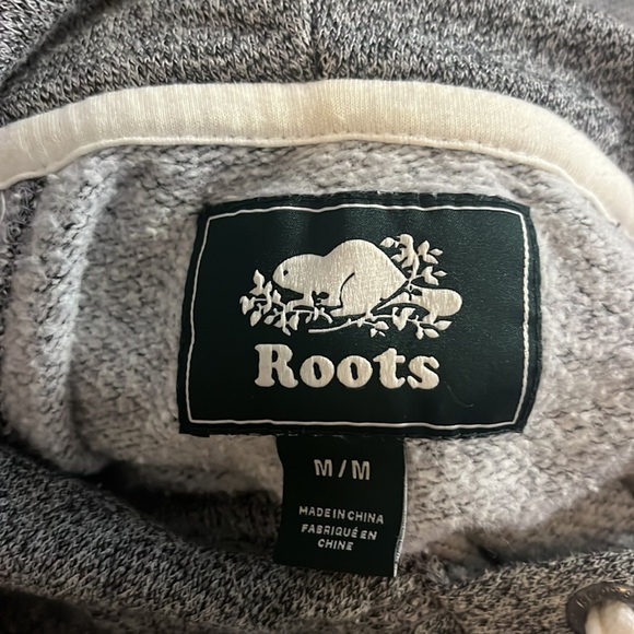 Roots Woman’s Grey Hoodie Size M - Picture 3 of 6